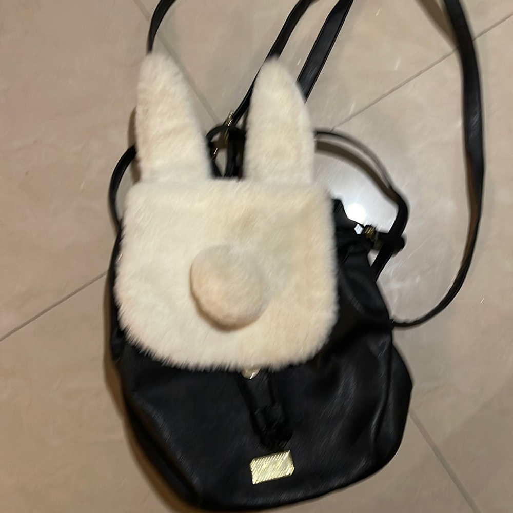 Betsy Johnston knapsack*